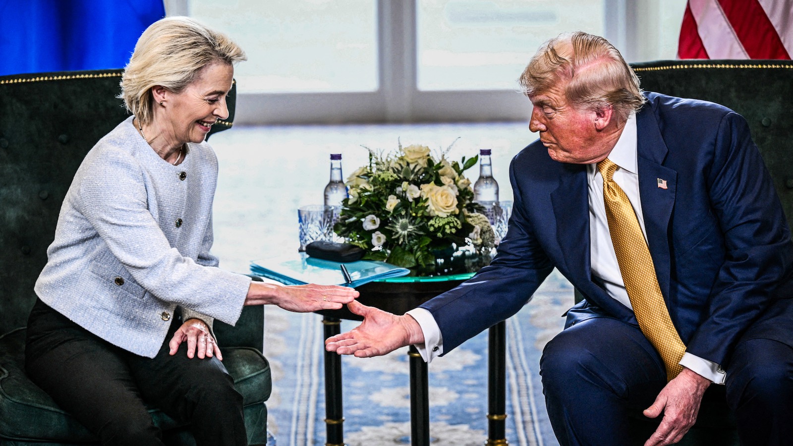 Ha színház kell, hát legyen – Trump megtanította blöffölni Európát Kép